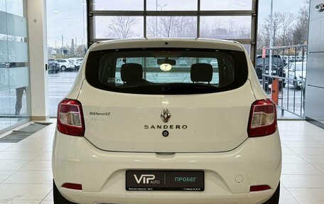 Renault Sandero II рестайлинг, 2015 год, 765 000 рублей, 5 фотография