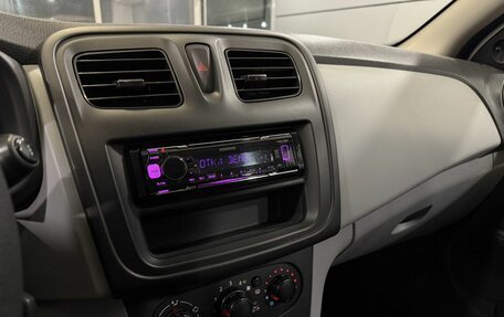 Renault Sandero II рестайлинг, 2015 год, 765 000 рублей, 10 фотография