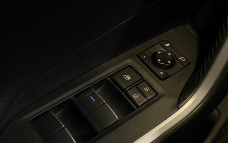 Toyota RAV4, 2021 год, 3 547 000 рублей, 12 фотография