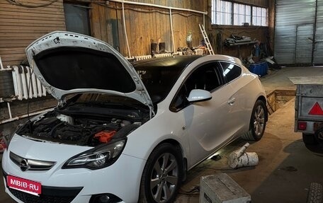 Opel Astra J, 2012 год, 650 000 рублей, 1 фотография
