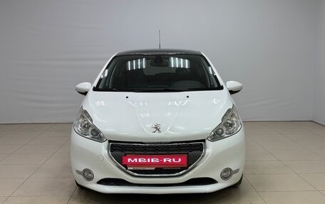 Peugeot 208 II, 2013 год, 720 000 рублей, 2 фотография