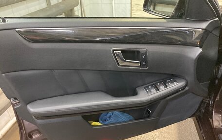 Mercedes-Benz E-Класс, 2010 год, 1 490 000 рублей, 11 фотография