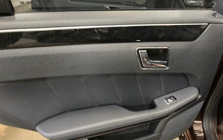 Mercedes-Benz E-Класс, 2010 год, 1 490 000 рублей, 16 фотография