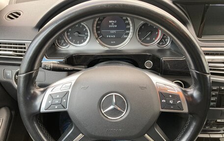 Mercedes-Benz E-Класс, 2010 год, 1 490 000 рублей, 27 фотография