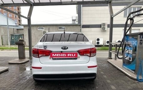 KIA Rio III рестайлинг, 2016 год, 1 200 000 рублей, 2 фотография