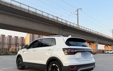 Volkswagen T-Cross I, 2021 год, 1 522 000 рублей, 3 фотография