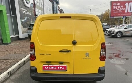 Peugeot Partner II рестайлинг 2, 2021 год, 2 099 000 рублей, 2 фотография