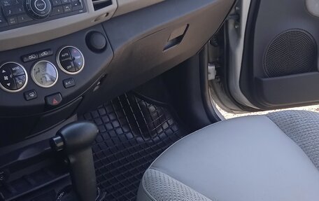 Nissan Micra III, 2008 год, 595 000 рублей, 11 фотография