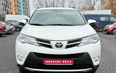 Toyota RAV4, 2014 год, 2 300 000 рублей, 4 фотография
