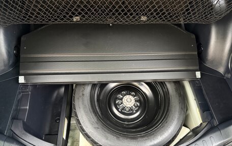 Toyota RAV4, 2014 год, 2 300 000 рублей, 21 фотография