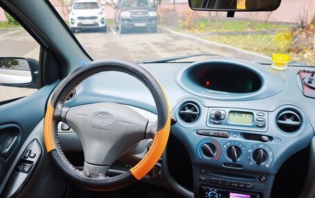 Toyota Yaris I рестайлинг, 2003 год, 410 000 рублей, 18 фотография