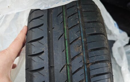 Toyota Yaris I рестайлинг, 2003 год, 410 000 рублей, 25 фотография