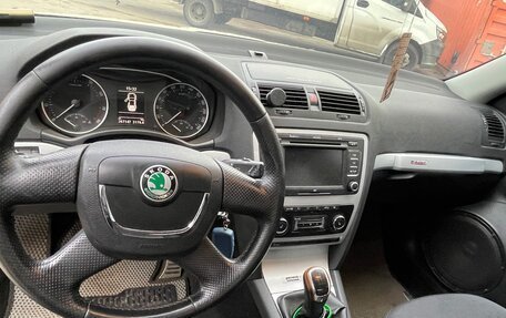 Skoda Octavia, 2011 год, 950 000 рублей, 8 фотография