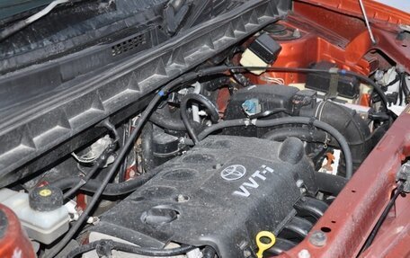 Toyota bB II рестайлинг, 2006 год, 280 000 рублей, 8 фотография