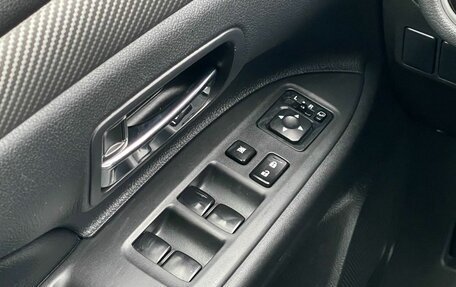 Mitsubishi Outlander III рестайлинг 3, 2013 год, 1 297 000 рублей, 14 фотография