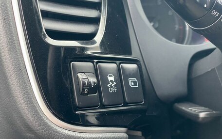 Mitsubishi Outlander III рестайлинг 3, 2013 год, 1 297 000 рублей, 15 фотография