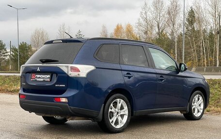 Mitsubishi Outlander III рестайлинг 3, 2013 год, 1 297 000 рублей, 31 фотография