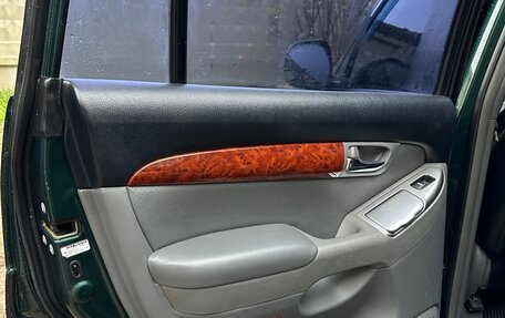 Toyota Land Cruiser Prado 120 рестайлинг, 2003 год, 1 600 000 рублей, 18 фотография