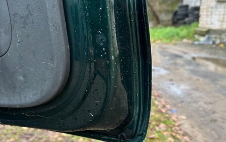 Toyota Land Cruiser Prado 120 рестайлинг, 2003 год, 1 600 000 рублей, 23 фотография