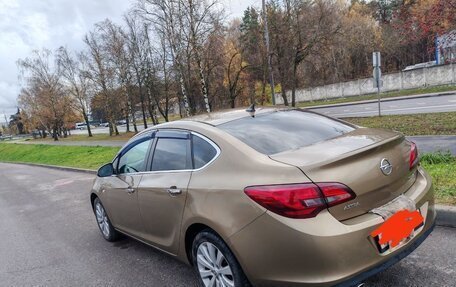 Opel Astra J, 2013 год, 850 000 рублей, 6 фотография