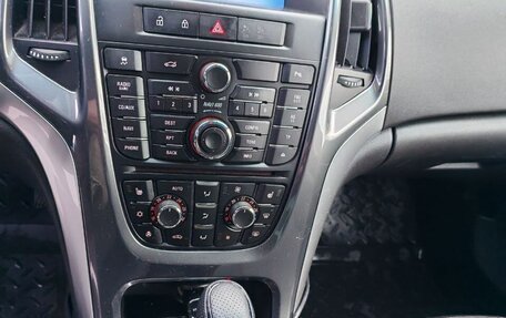 Opel Astra J, 2013 год, 850 000 рублей, 9 фотография