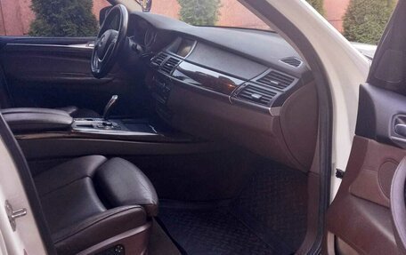 BMW X5, 2010 год, 1 950 000 рублей, 12 фотография