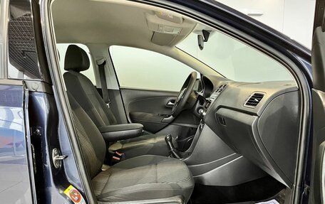 Volkswagen Polo VI (EU Market), 2011 год, 729 000 рублей, 13 фотография