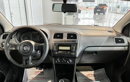 Volkswagen Polo VI (EU Market), 2011 год, 729 000 рублей, 15 фотография