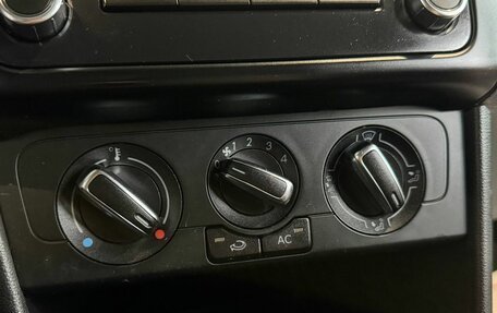 Volkswagen Polo VI (EU Market), 2011 год, 729 000 рублей, 18 фотография