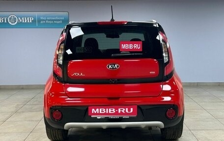 KIA Soul II рестайлинг, 2019 год, 1 832 000 рублей, 6 фотография