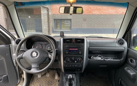 Suzuki Jimny, 2010 год, 750 000 рублей, 14 фотография