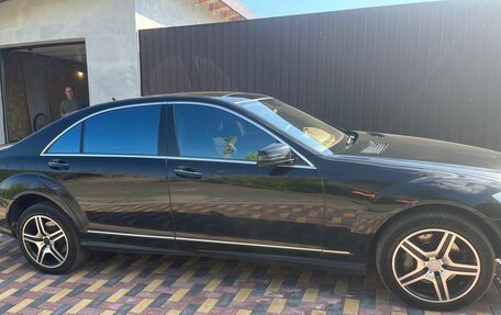 Mercedes-Benz S-Класс, 2008 год, 1 700 000 рублей, 4 фотография