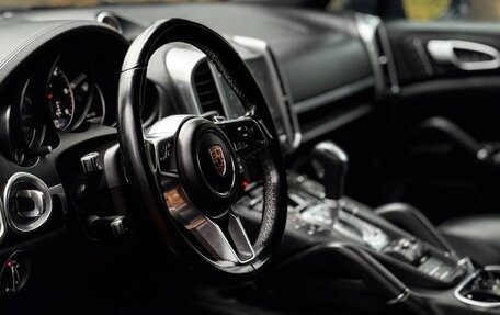 Porsche Cayenne III, 2016 год, 3 850 000 рублей, 6 фотография