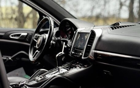 Porsche Cayenne III, 2016 год, 3 850 000 рублей, 5 фотография