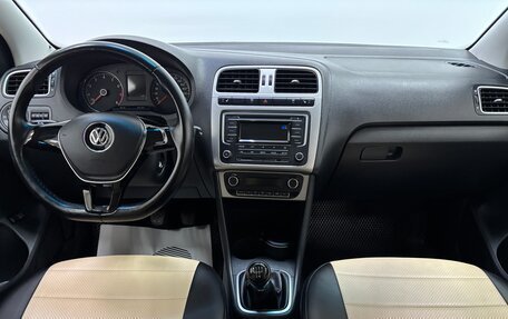 Volkswagen Polo VI (EU Market), 2016 год, 1 120 000 рублей, 10 фотография