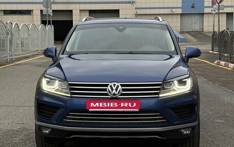 Volkswagen Touareg III, 2015 год, 2 890 000 рублей, 3 фотография
