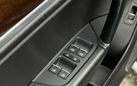 Volkswagen Touareg III, 2015 год, 2 890 000 рублей, 10 фотография