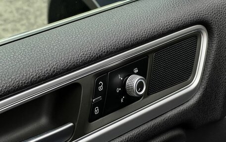 Volkswagen Touareg III, 2015 год, 2 890 000 рублей, 11 фотография