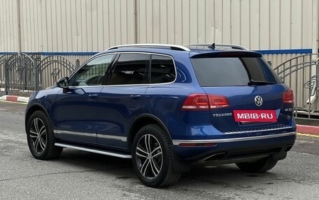 Volkswagen Touareg III, 2015 год, 2 890 000 рублей, 7 фотография