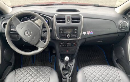 Renault Logan II, 2017 год, 750 000 рублей, 3 фотография