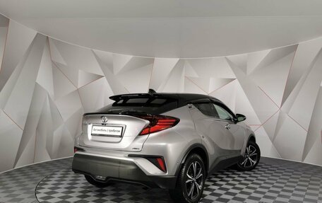 Toyota C-HR I рестайлинг, 2020 год, 2 145 000 рублей, 2 фотография