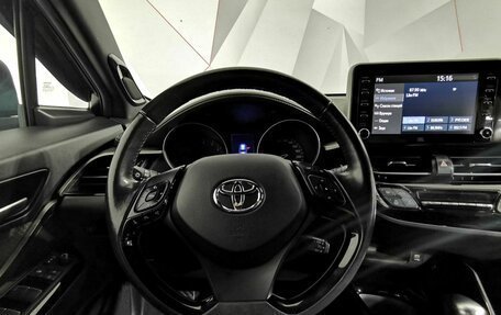 Toyota C-HR I рестайлинг, 2020 год, 2 145 000 рублей, 16 фотография