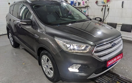 Ford Kuga III, 2017 год, 2 000 000 рублей, 1 фотография