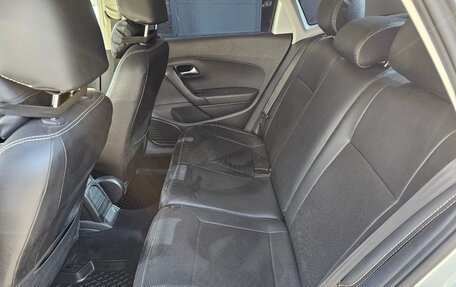 Volkswagen Polo VI (EU Market), 2016 год, 900 000 рублей, 8 фотография