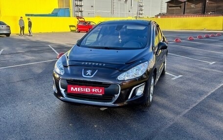 Peugeot 308 II, 2012 год, 650 000 рублей, 2 фотография