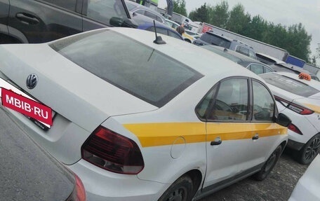 Volkswagen Polo VI (EU Market), 2019 год, 770 000 рублей, 2 фотография