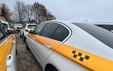 BMW 5 серия, 2018 год, 1 870 000 рублей, 2 фотография