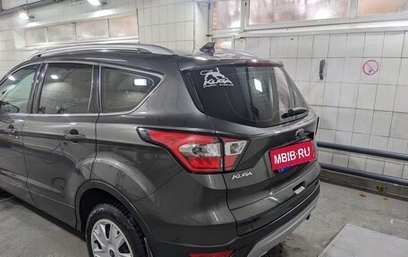 Ford Kuga III, 2017 год, 2 000 000 рублей, 2 фотография