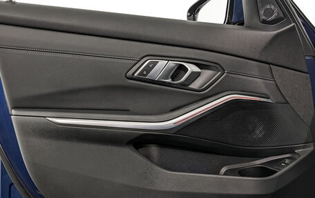 BMW 3 серия, 2021 год, 3 950 000 рублей, 19 фотография