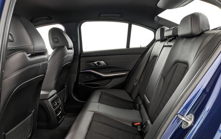 BMW 3 серия, 2021 год, 3 950 000 рублей, 18 фотография